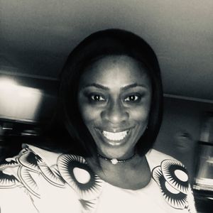 Meet your Posher, Effie